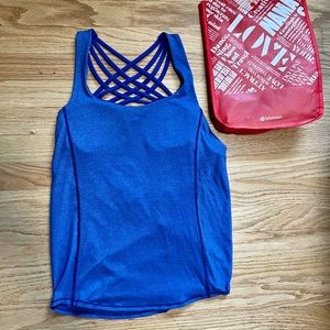Lululemon Wild Tank- new- size 2